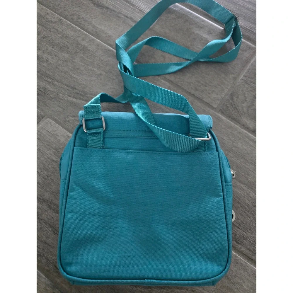Baggallini Turquoise Blue Nylon Crossbody Bag Travel Messenger Turn Lock Small